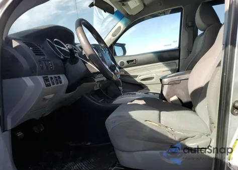 2015 Toyota Tacoma Double Cab z USA, uszkodzony, nr VIN 3TMLU4ENXFM203674